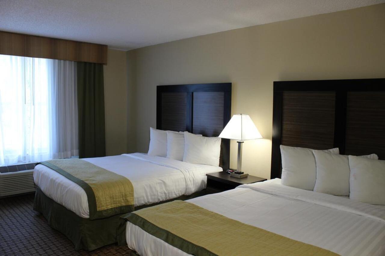 Baymont By Wyndham Fort Myers Airport Exterior foto